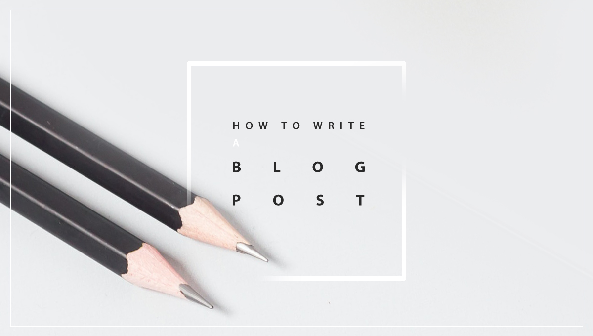 Two pencils with inscription: How to write a blog post